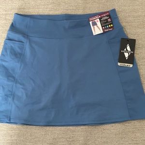 Sketchers blue high waist Go Flex skort Size XXL. NWT